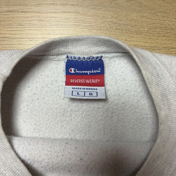 Vintage Harvard University Crewneck Sweatshirt Logo L Champion Pullover Y2K - Picture 5 of 8